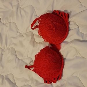 PINK red lace bra size 34 DD.